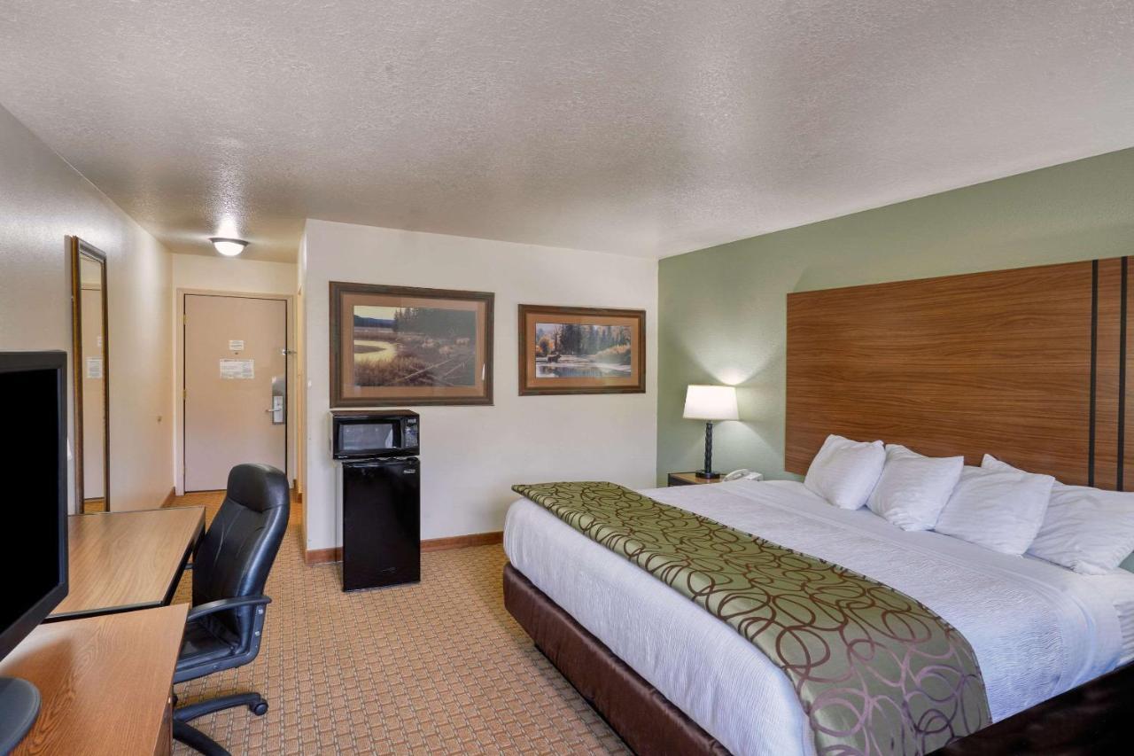 The Ridgeline Hotel At Yellowstone, Ascend Hotel Collection Gardiner Εξωτερικό φωτογραφία