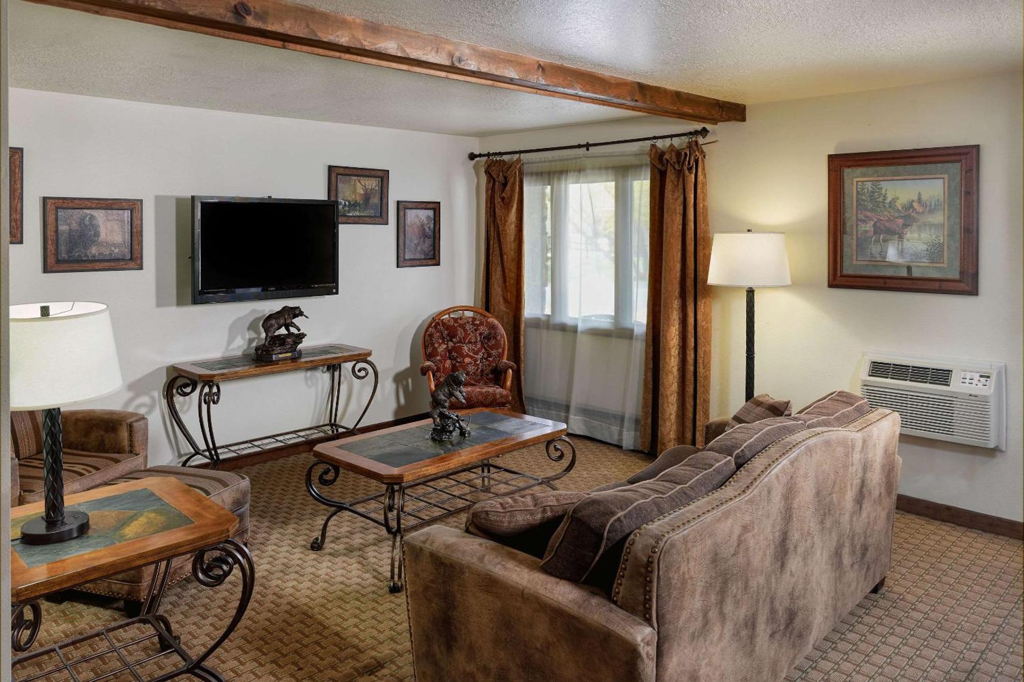 The Ridgeline Hotel At Yellowstone, Ascend Hotel Collection Gardiner Εξωτερικό φωτογραφία