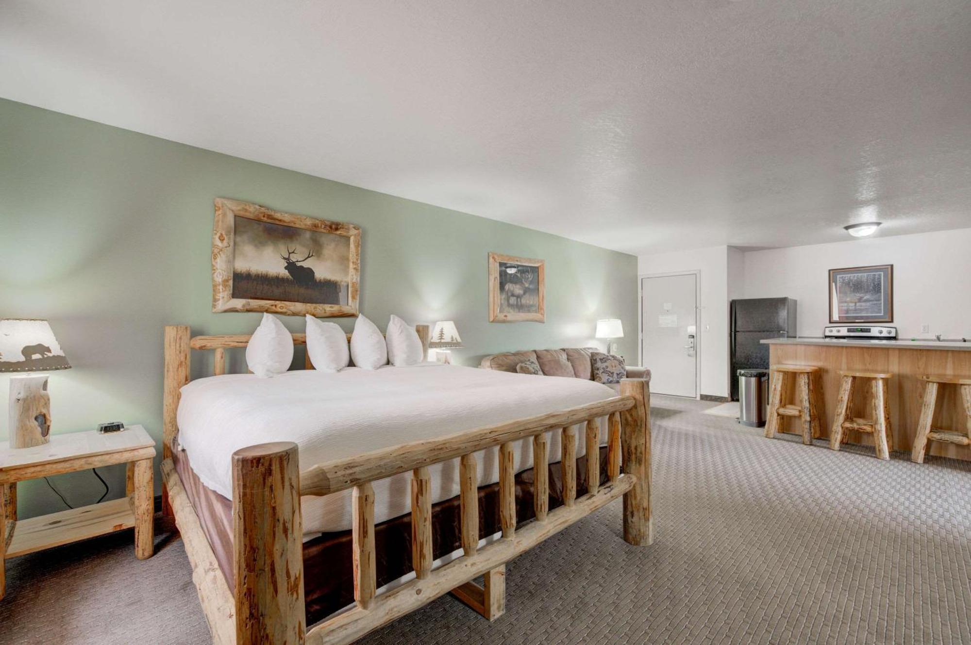 The Ridgeline Hotel At Yellowstone, Ascend Hotel Collection Gardiner Εξωτερικό φωτογραφία