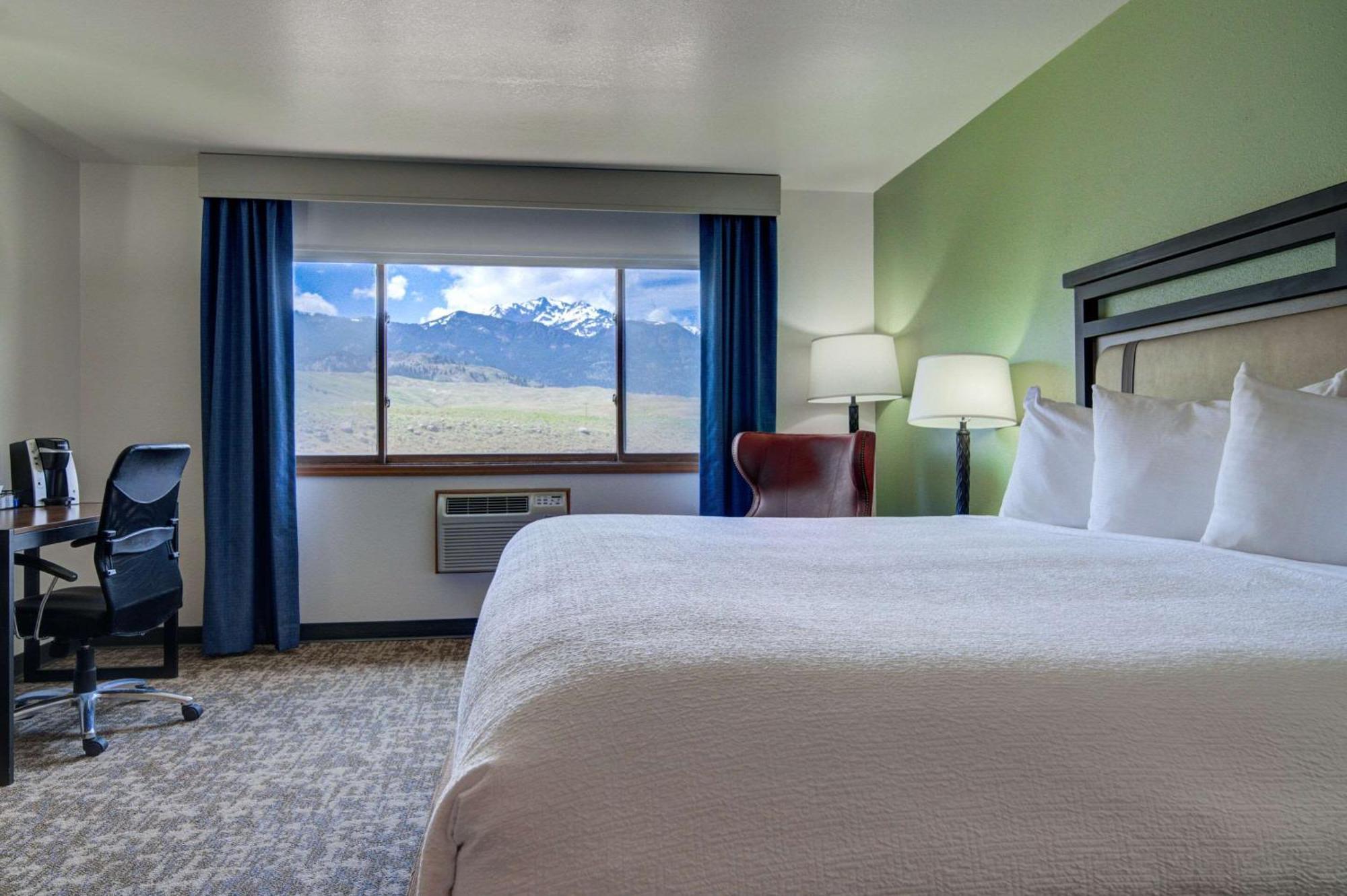 The Ridgeline Hotel At Yellowstone, Ascend Hotel Collection Gardiner Εξωτερικό φωτογραφία