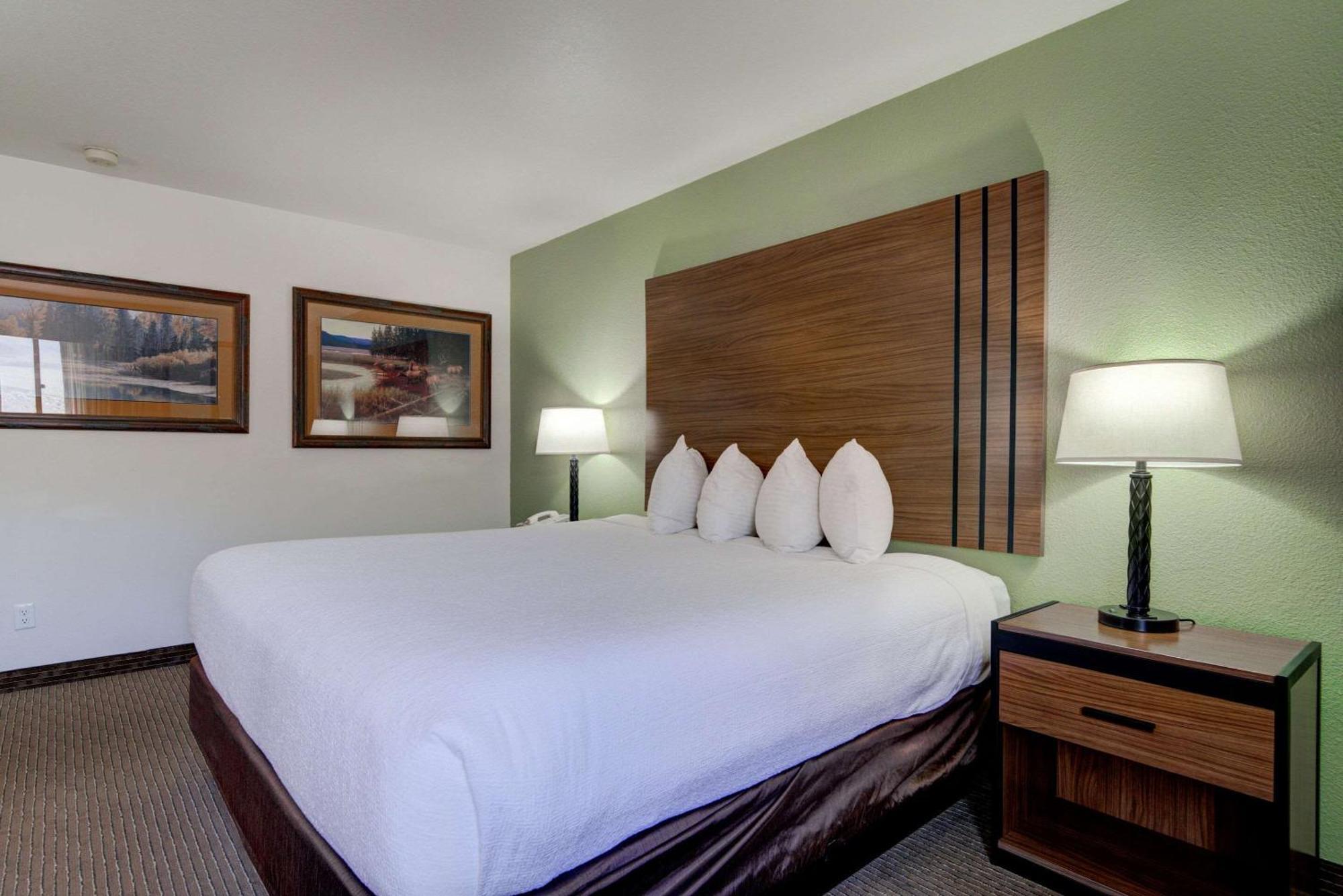 The Ridgeline Hotel At Yellowstone, Ascend Hotel Collection Gardiner Εξωτερικό φωτογραφία