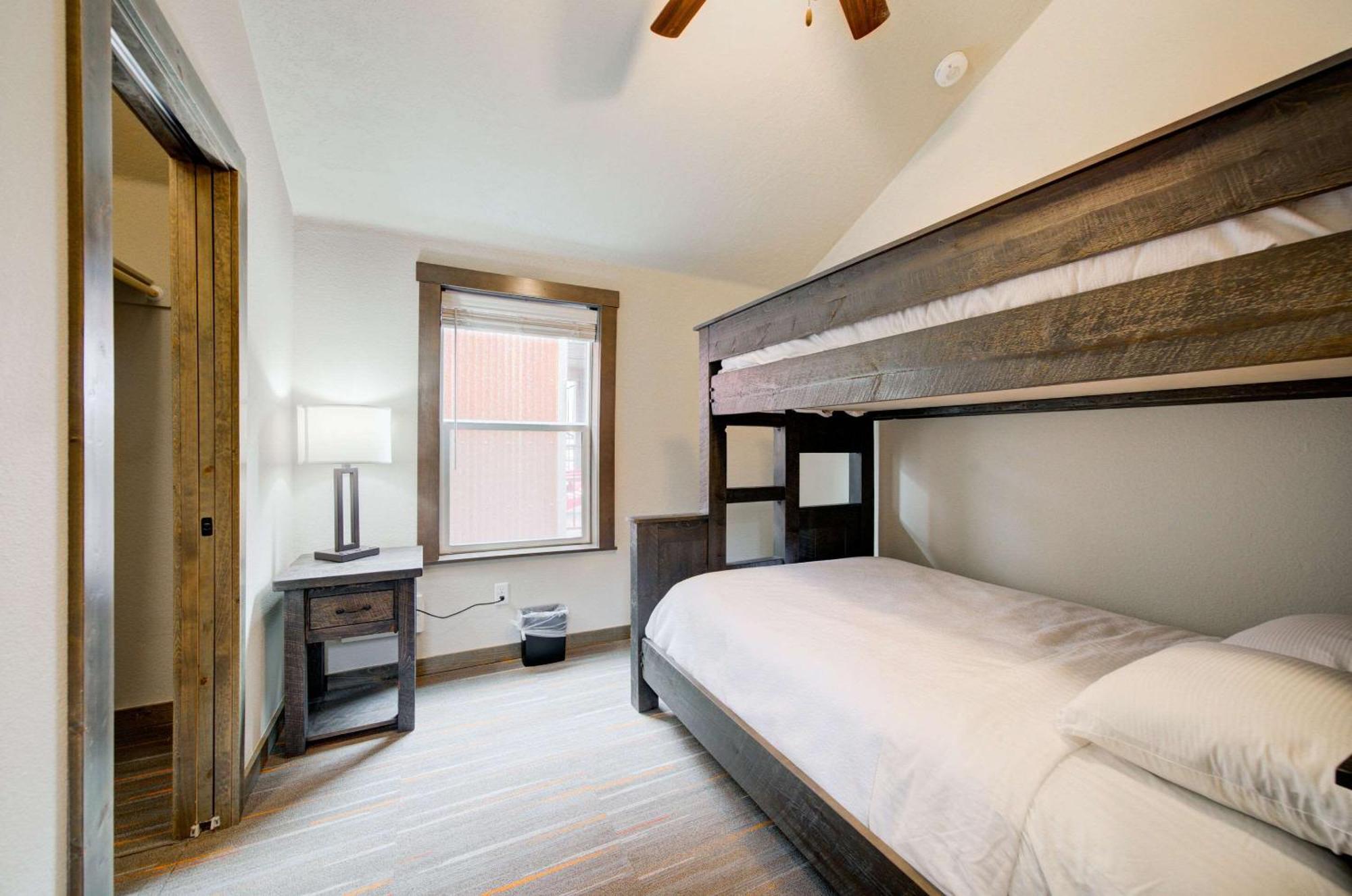 The Ridgeline Hotel At Yellowstone, Ascend Hotel Collection Gardiner Εξωτερικό φωτογραφία